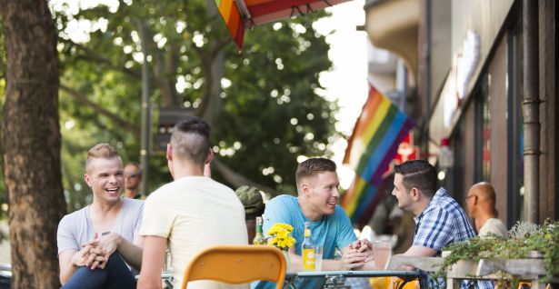gay berlin guide shemale fucks a girl